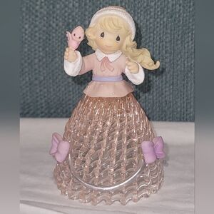 Precious Moments four seasons, spun glass Belle, Winter